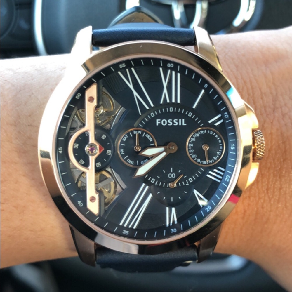 Fossil watch